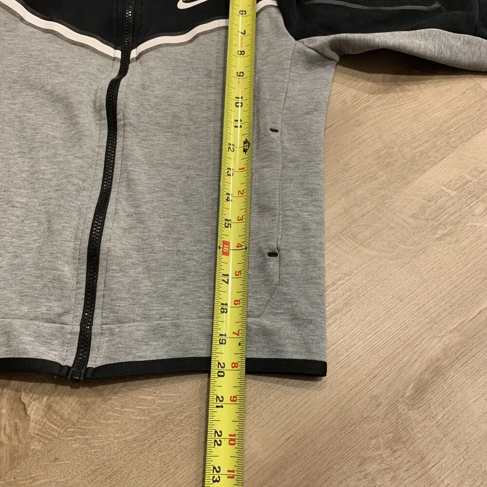 Nike Sportswear Tech Fleece Full Zip Hoodie Sweatshirt Youth Boys Medium M Gray